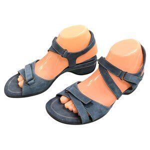 Liz Claiborne S7.5